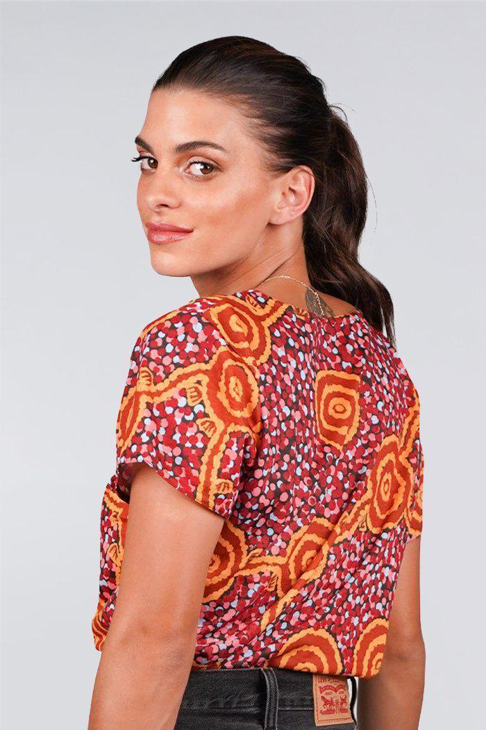 Wardapi Dreaming Women's Fashion Top - Main Image