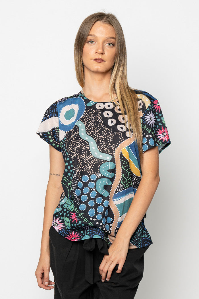 By the Waterhole Women's Fashion Top