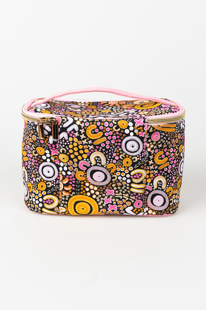 Eastern Maar Cosmetics Bag