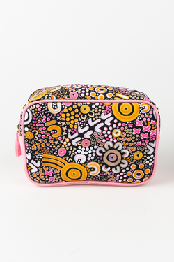 Eastern Maar Toiletry Bag